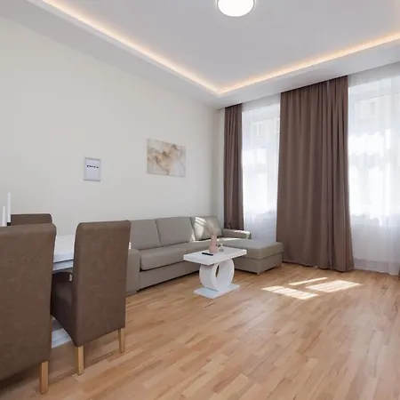 Relax 1120 Vienna