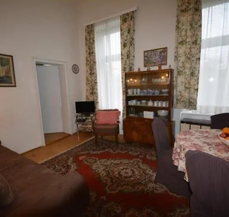 Vienna Holiday Apartments Apartment