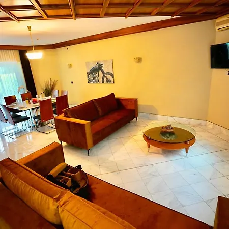 Schoenbrunn Zm Apartament Wiedeń
