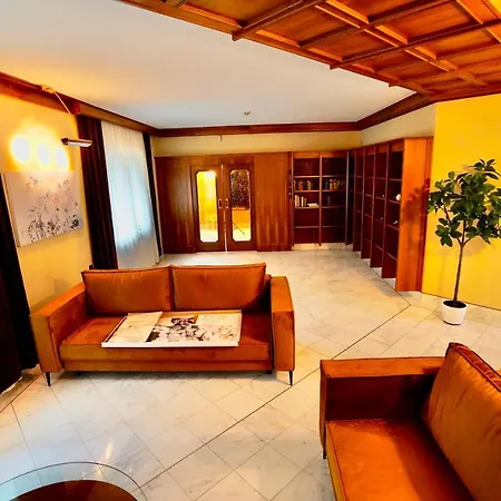 Schoenbrunn Zm Apartment *