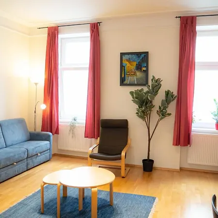 Bright - Colorful - Near Centrum - Restify 6&7 Apartment
