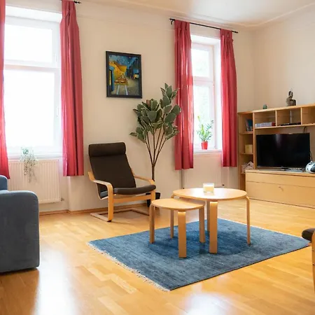 Bright - Colorful - Near Centrum - Restify 6&7 Apartment