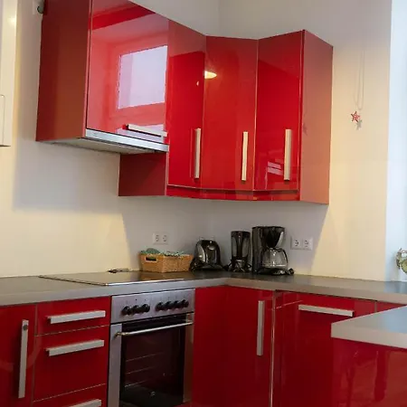Bright - Colorful - Near Centrum - Restify 6&7 Apartment *