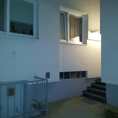 Esslinger Hauptstr Spacious With Loggia * Vienna
