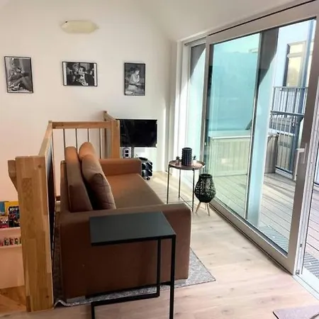 Apartment Summer Dream - Air Conditioned Balcony Flat On 2 Floors *