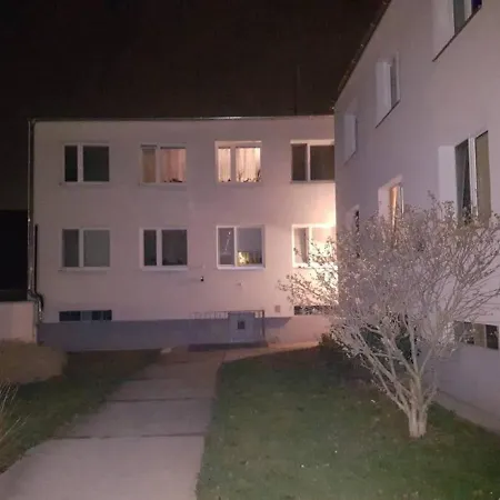 Esslinger Hauptstr Spacious With Loggia Apartment Vienna