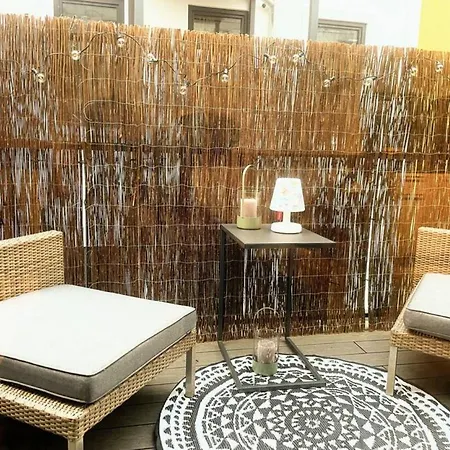 Summer Dream - Air Conditioned Balcony Flat On 2 Floors Apartment *