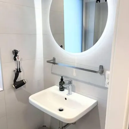 Summer Dream - Air Conditioned Balcony Flat On 2 Floors