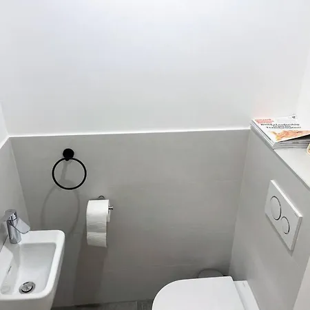 Summer Dream - Air Conditioned Balcony Flat On 2 Floors