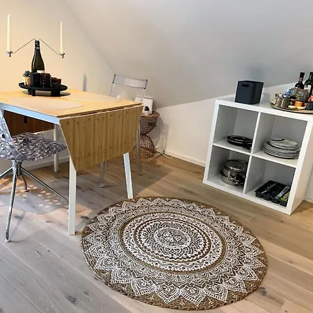 Summer Dream - Air Conditioned Balcony Flat On 2 Floors Apartment