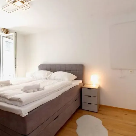 Engerth Moderne Mit Ruhiger Lage Und Balkon * Vienna