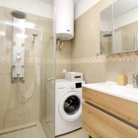 Engerth Moderne Mit Ruhiger Lage Und Balkon Apartment Vienna