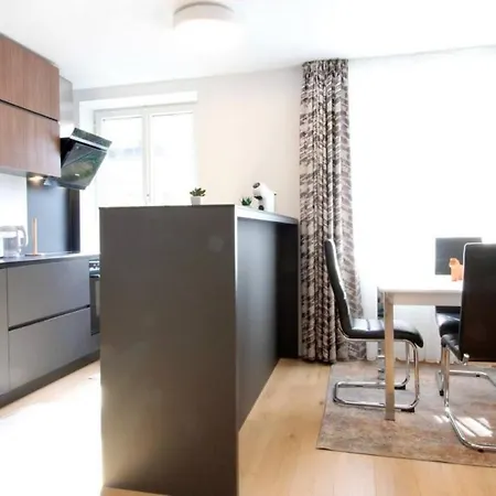 Engerth Moderne Mit Ruhiger Lage Und Balkon Apartment