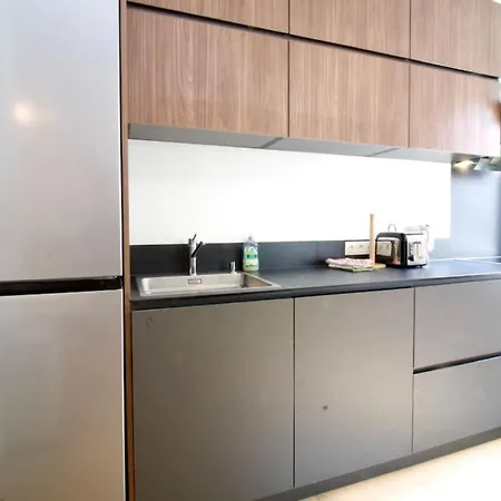 Apartment Engerth Moderne Mit Ruhiger Lage Und Balkon *