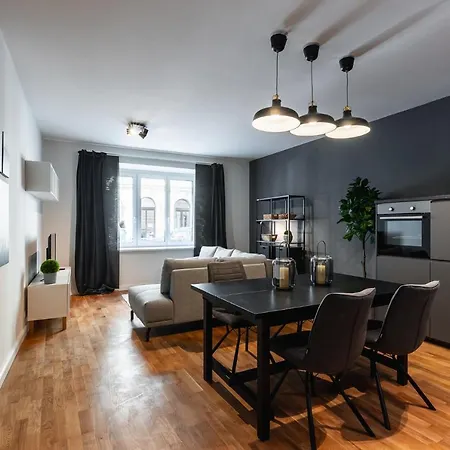 Stylish Next To Schwedenplatz Apartment *