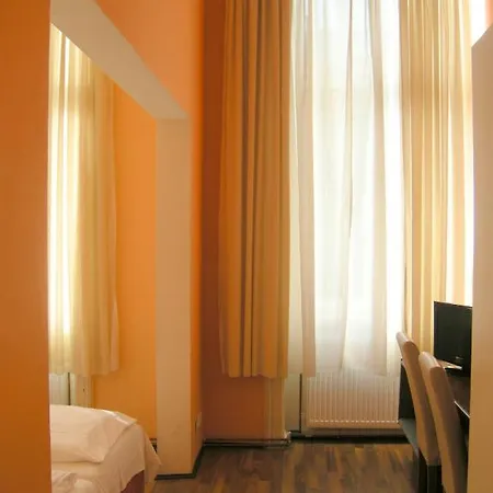 Schottentor Guest house 3*