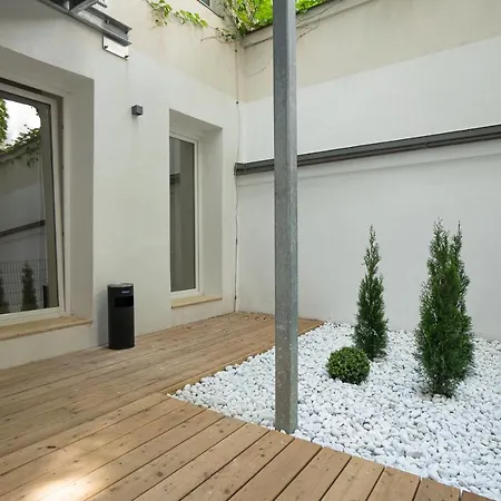 Apartment 1br With A Queen-size Bed And Terrace - Contactless 24h Check-in Vienna