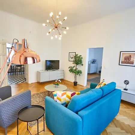 Apartment Fancy For 5 With Self-check-in At Spittelberg Vienna