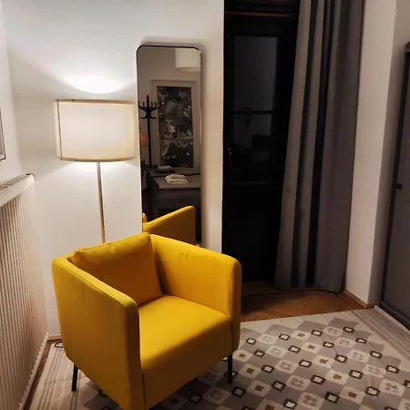 Guest house A In A Aristocratic