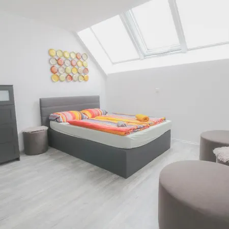 Q Luxurious Duplex In Praterstern Area Apartment