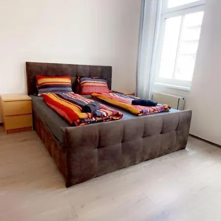 Premier Quad Wh