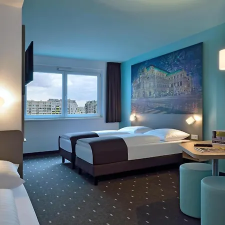Hotel Wien-hbf 3*
