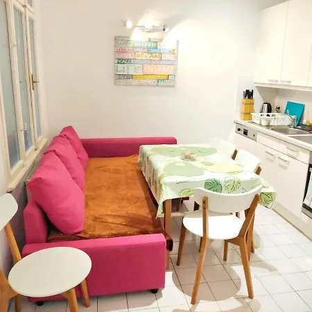 Apartment Mariahilfer 4 Min To The Shopping Center And Schoenbrunn Palace