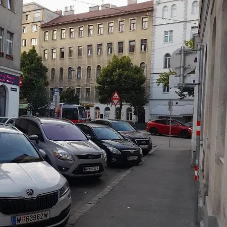 Homestay Easy Check Vienna