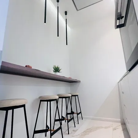 Zeus Design Schlosspark Schoenbrunn Apartment Wien