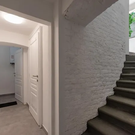 Apartment Edles Souterrain In Zentrumsnahe Vienna