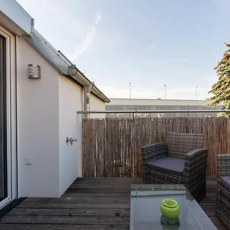 Gruene Ruhelage, 20 Minuten Ins Zentrum Und Parkgarage Vienna
