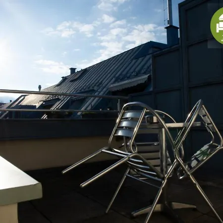 Hotel Arte Stadthalle 4*