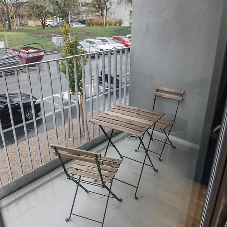 Apartment Modern