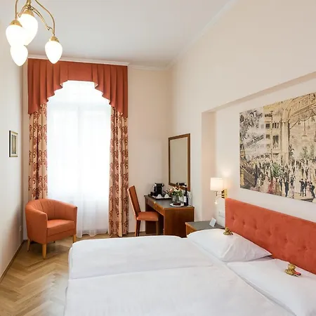 Hotel Johann Strauss 4*