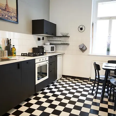 Fancy For 5 With Self-check-in At Spittelberg Vienna