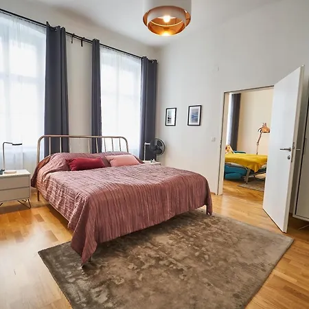 Fancy For 5 With Self-check-in At Spittelberg Apartment