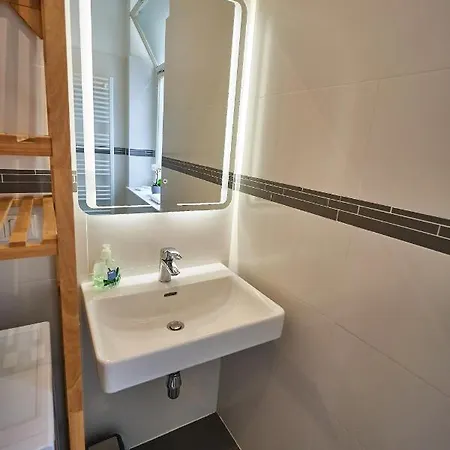 Apartment Fancy For 5 With Self-check-in At Spittelberg *