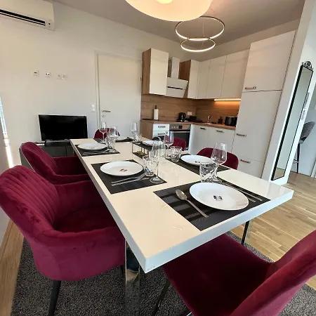 Apartman Contemporary With Stunning Views 20 *