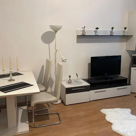 Na * Vienna
