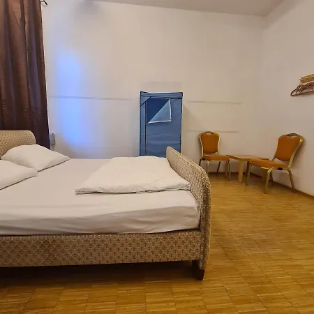 Wiedner.rooms 2*