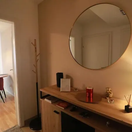 Ich Teile Mein Zuhause, Vienna