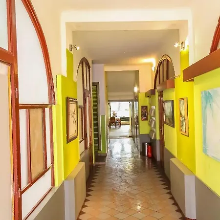 Economic 2sb In Lively Area Apartment Vienna