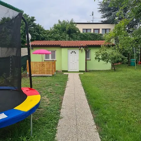 Small-comfy In Donaustadt Garden - Not Shared! Apartment *