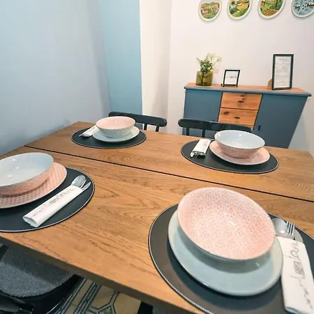 Apartment Perfect Near @ City-center *
