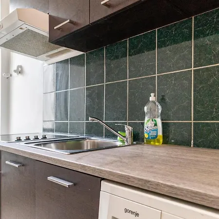 Budget & Friendly 1br Well Connected Apartamento