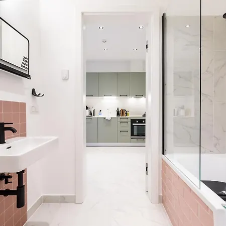 Διαμέρισμα Limehome Karajangasse