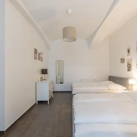Cozy Heaven In The Lovely 2nd District Of Apartment *