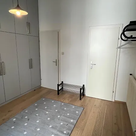 Stylish Apt Near Urania 1br *