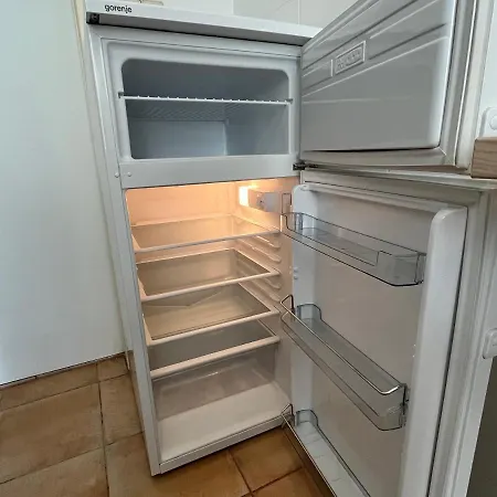 Apartment Stylish Apt Near Urania 1br Vienna