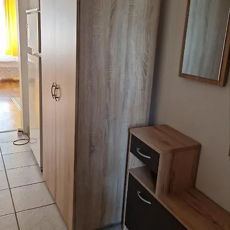 Keinergasse 18-contactless Check-in! Apartament *
